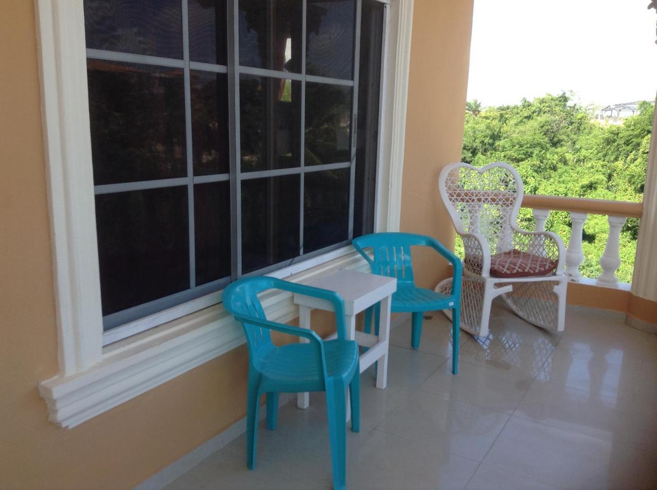 White Sands Hostel Punta Cana Eksteriør bilde